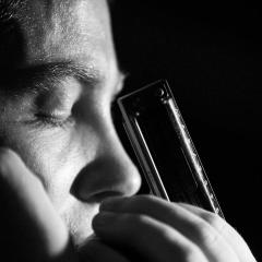 15minutidi Tom Newton