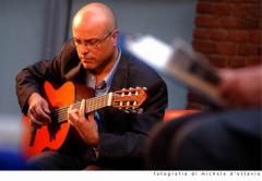 PINO RUSSO solo al Cafè Neruda