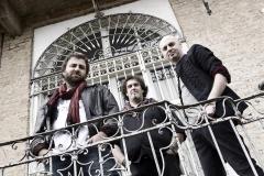 ADAM SMITH al Cafè Neruda