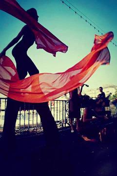 BILOURA Intercultural Theatre Collective in "MEMENTO performance" all'Amantes