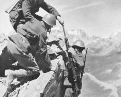 ERRE 70 IN ALTA VALLE DI SUSA (cinema di resistenza partigiana) a cura di ArTeMuDa