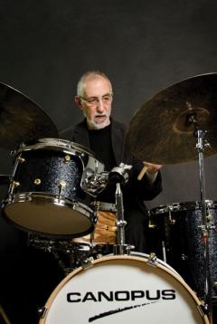 Emanuele Cisi Trio feat. Eliot Zigmund al Magazzino sul Po