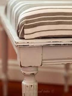 Laboratorio di restauro e tappezzeria. Rimettiamo a nuovo i mobili della nonna !! @ Associazione "Basta un seme"