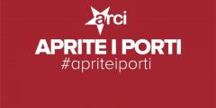 Ore 15.00 Presidio in Piazza Castello #apriteiporti