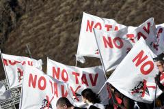 “Fuori dal Tunnel” - 8 Dicembre - ARCI, Legambiente e Alter.POLIS alla manifestazione NoTav dell'8 dicembre