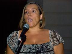 nuove voci in piazza carignano, mentre le luci notturne avanzano!