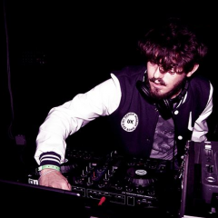 Almost Blue a cura di Stazione24