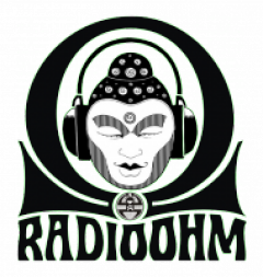 Per Flanella XL Paolone aka ospita Francesca Musso di radio Ohm, giovedì 5 aprile all'Amantes