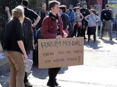 Inizia il World Water Forum di Marsiglia e vengono subito violati i diritti basici della stampa libera e della libera manifestazione.