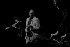 Dictaphone (Denovali Rec.) + Pugile