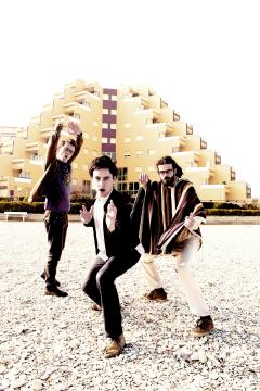 Chewingum + Matteo Castellano live alle Officine Corsare 