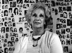 Estela de Carlotto, Abuela de Plaza de Mayo
