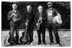 COSMOPOLITAN JAZZ al Cafè Neruda