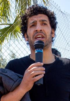 Il direttore artistico del Freedom Theatre di Jenin è stato arrestato dall'esercito israeliano