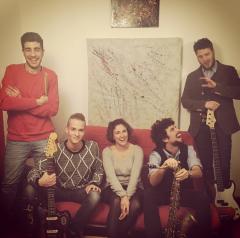 THE MINIS  + THE COBBLESTONE al Cafè Neruda